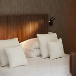 Hr