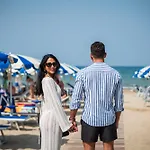 מלון Hr