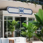 מלון Hr