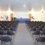 Hr