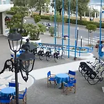 Hr 4* סניגליה