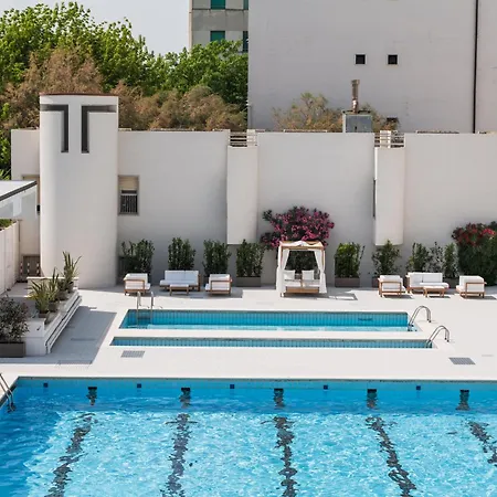 Hr 4* 西尼加利亚